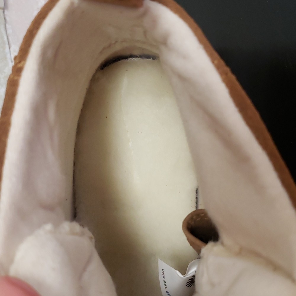 UGG Lakesider Heritage Mid Sneaker Boot - Picture 9 of 10